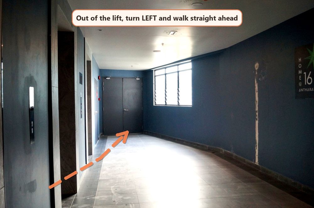 Level 16 corridor, turning left out of the lift